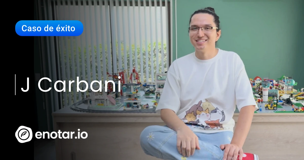 JCarbani, productor artístico audiovisual, compartiendo su experiencia